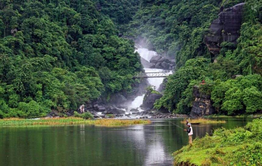 পান্থুমাই ঝর্ণা, সিলেট - কুহুডাক